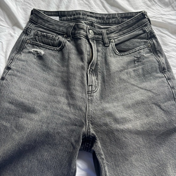 American Eagle Black Mom Jeans - Picture 4 of 6